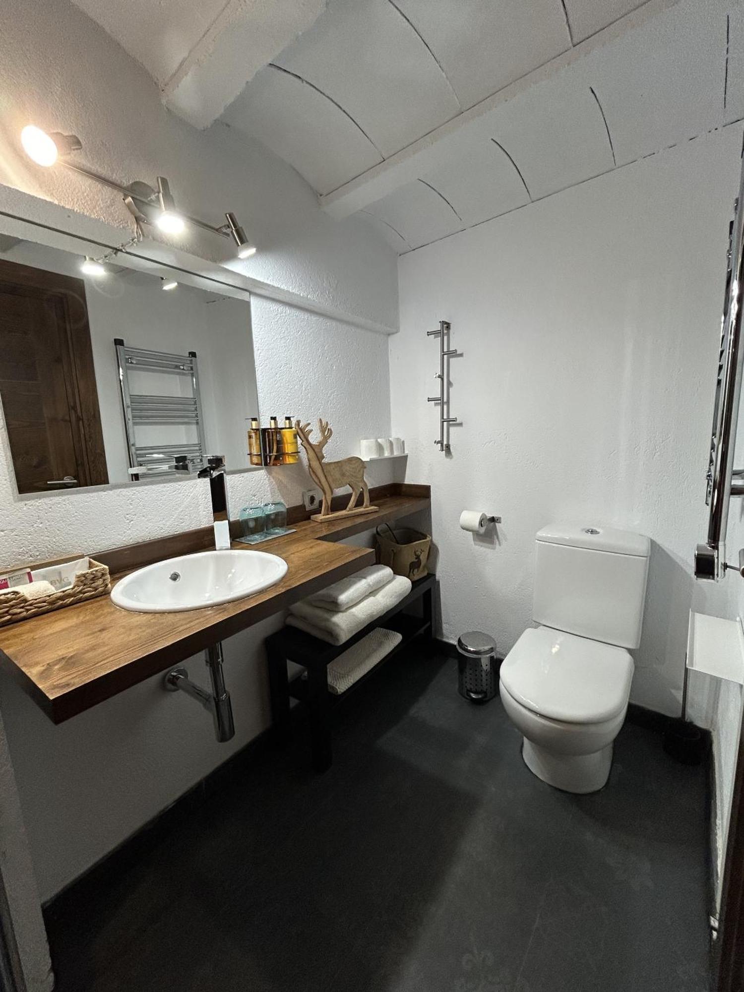 Mas Farner - Adults Only Bed & Breakfast Ливия Стая снимка